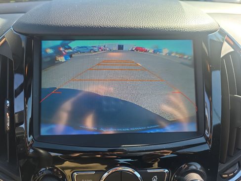 Used 2017 Chevrolet Cruze Premier image 26