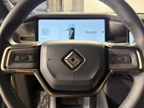 Used 2026 Rivian R1S Adventure Dual AWD/4WD image 21