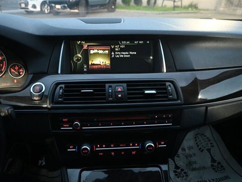 Used 2015 BMW 528i Sedan image 35
