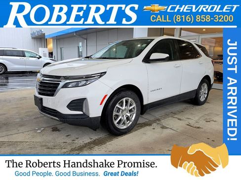 Used 2022 Chevrolet Equinox LT FWD image 1