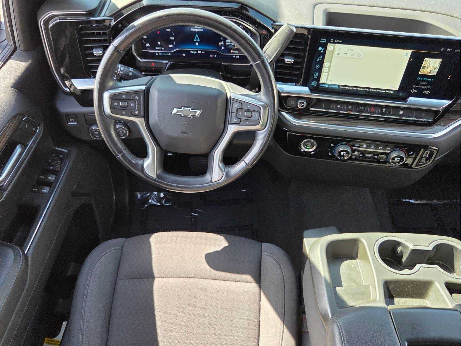 Used 2022 Chevrolet Silverado 1500 RST RWD image 12
