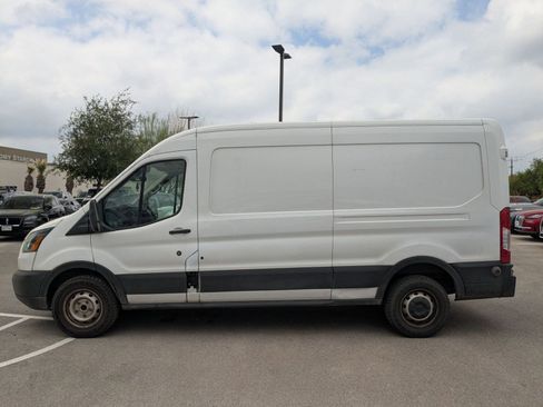 Used 2019 Ford Transit 250 148 Medium Roof image 6