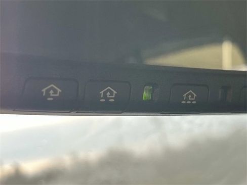 Used 2016 Subaru Crosstrek 2.0i Limited image 32