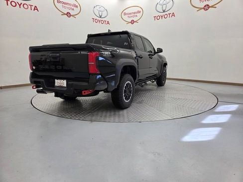 New 2026 Toyota Tacoma TRD Off-Road AWD/4WD image 6
