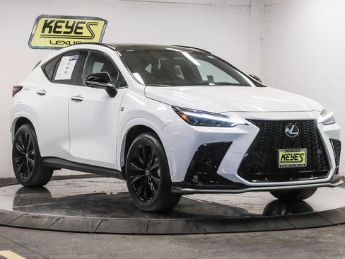 Used 2026 Lexus NX 450h+ F Sport AWD/4WD image 5
