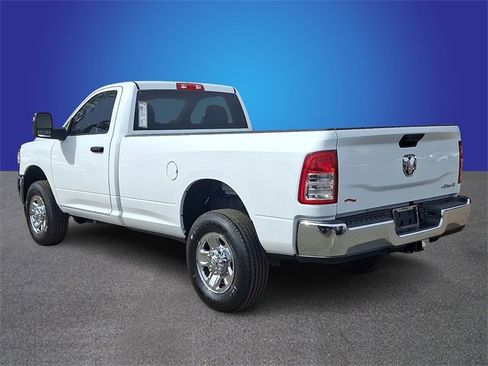 Used 2024 RAM 2500 Tradesman w/ Chrome Appearance Group image 6