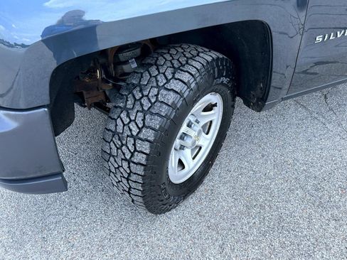 Certified 2017 Chevrolet Silverado 1500 W/T AWD/4WD image 23
