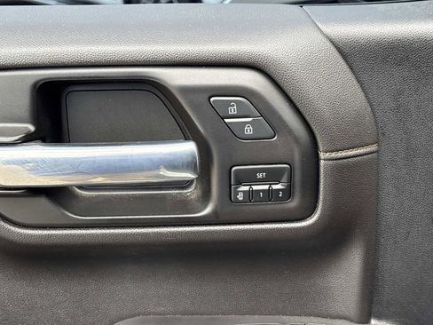 Used 2021 GMC Sierra 1500 AT4 w/ AT4 Premium Package AWD/4WD image 13
