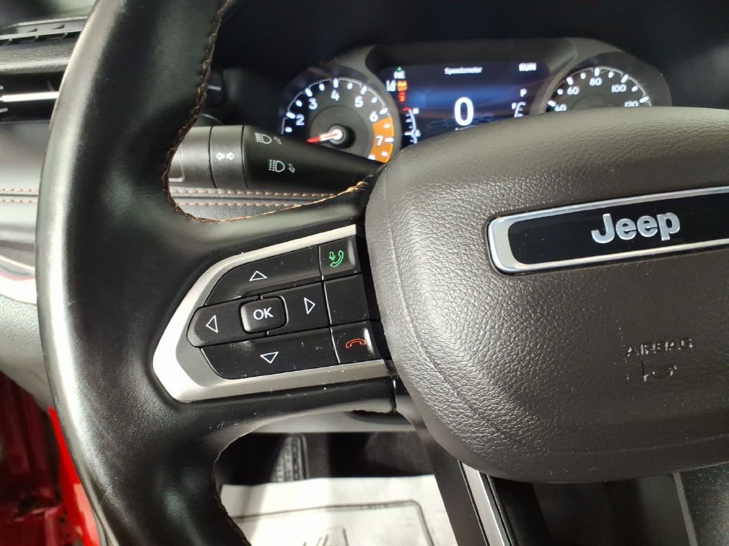 Used 2022 Jeep Compass Limited AWD/4WD image 16