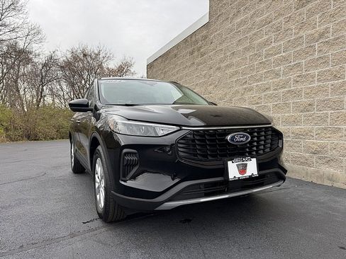 Used 2024 Ford Escape Active w/ Tech Pack #2 image 1