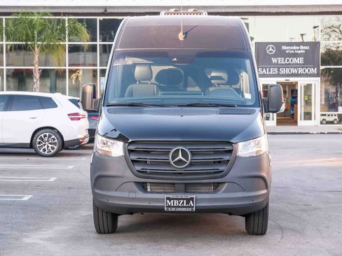 Used 2024 Mercedes-Benz Sprinter 3500 w/ Parking Package image 3