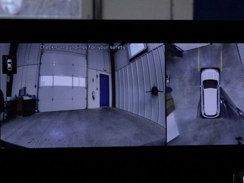 Used 2023 Kia Sorento SX Prestige image 37