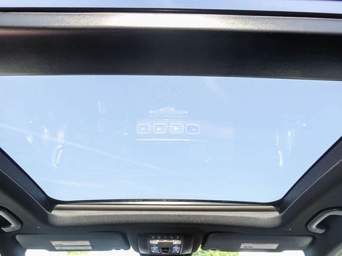 New 2026 Mercedes-Benz GLS 580 4MATIC image 17