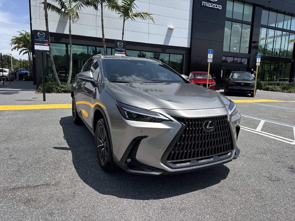 Used 2023 Lexus NX 350 AWD image 7