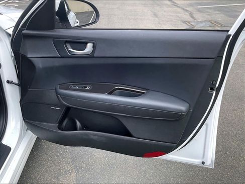 Used 2019 Kia Optima EX w/ EX Premium Package image 24