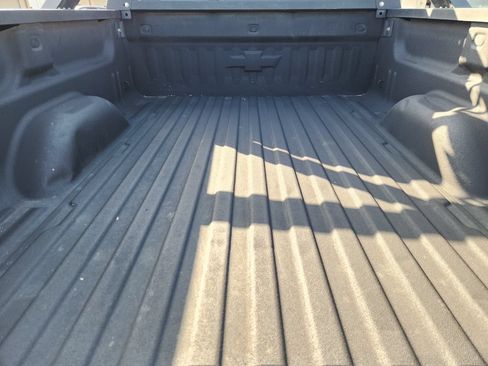 Used 2018 Chevrolet Silverado 1500 LTZ Z71 w/ Redline Edition AWD/4WD image 30