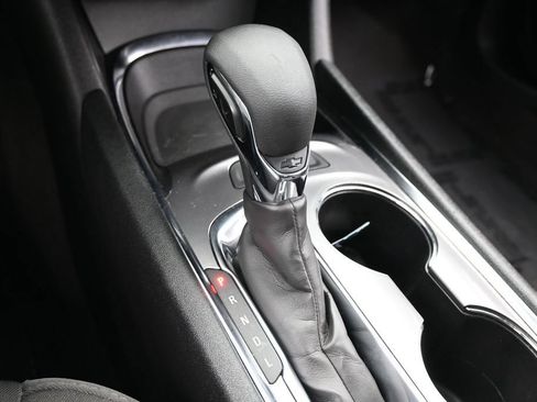 Used 2024 Chevrolet Malibu LT FWD image 20