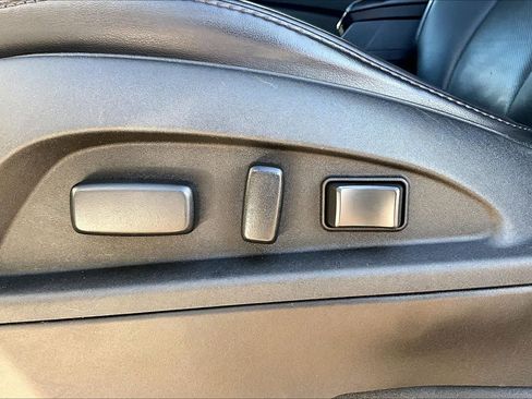 Used 2015 GMC Terrain SLT image 30