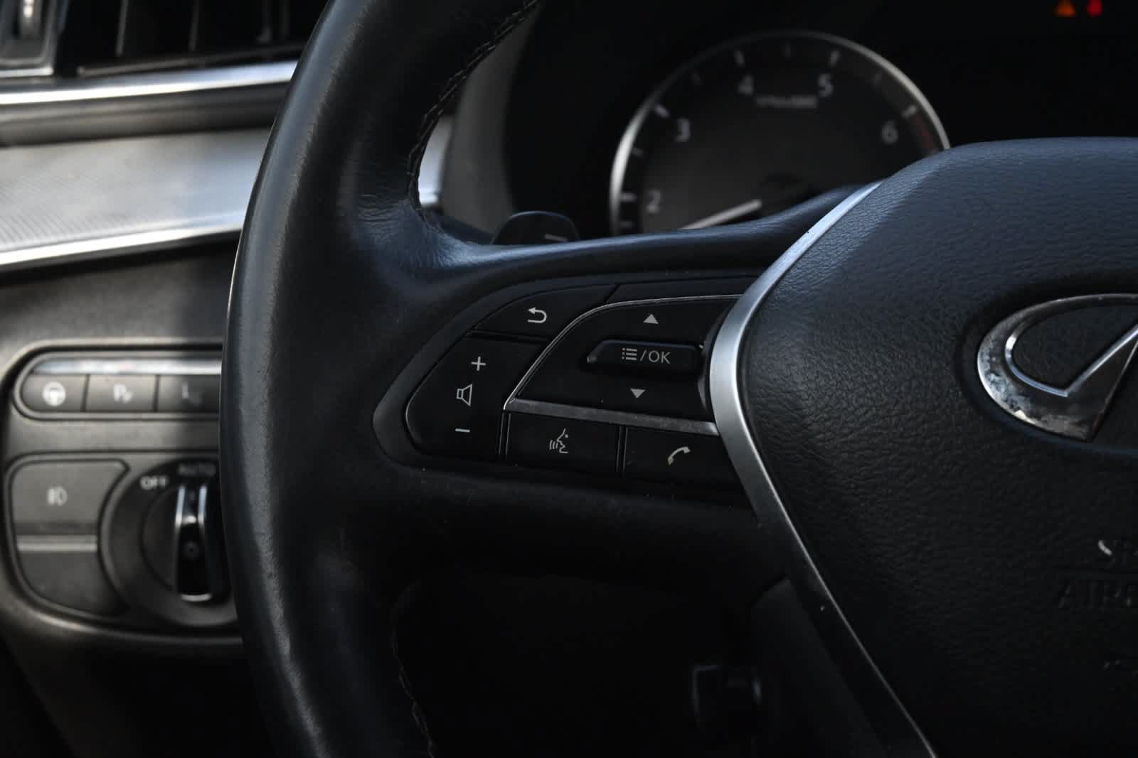 Used 2019 INFINITI QX50 Essential w/ Proactive Package FWD image 10
