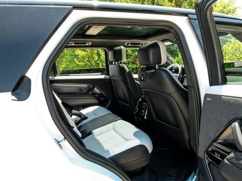 New 2026 Land Rover Range Rover Sport Dynamic SE AWD/4WD image 47