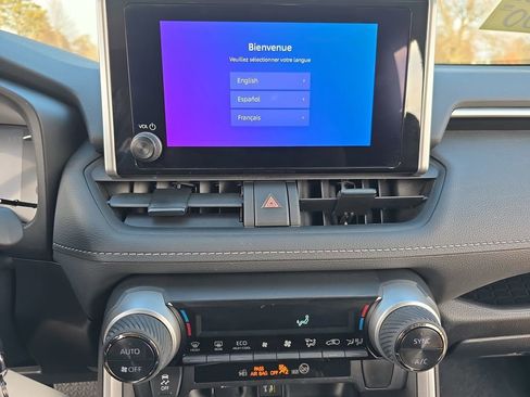 Certified 2025 Toyota RAV4 LE image 21