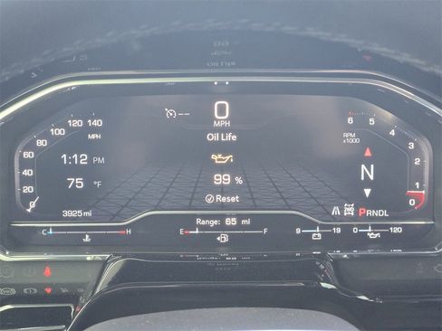 Used 2025 GMC Sierra 1500 Elevation image 10