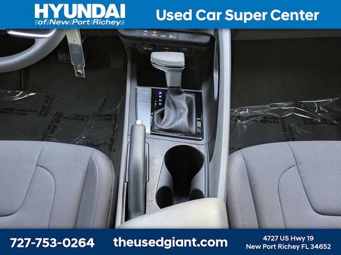 Used 2023 Hyundai Elantra SE w/ Cargo Package FWD image 18
