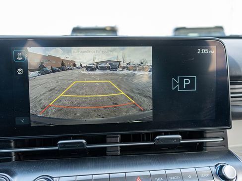 Certified 2025 Hyundai Kona SE image 35