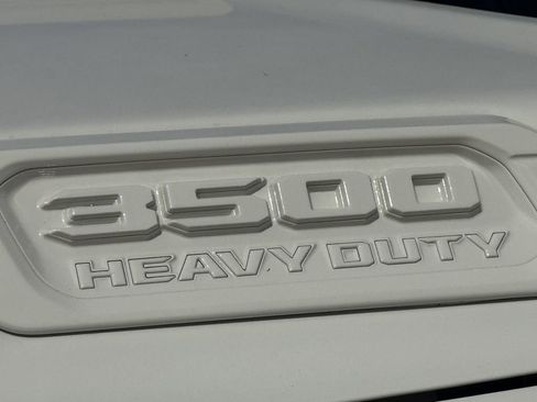 Used 2024 RAM 3500 Limited w/ Towing Technology Group AWD/4WD image 10