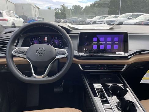 New 2026 Volkswagen Atlas Cross Sport SEL AWD/4WD image 14
