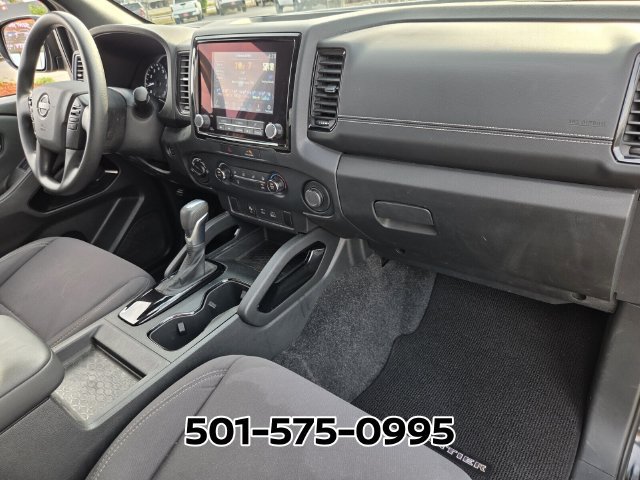 Used 2023 Nissan Frontier SV w/ Midnight Edition Package AWD/4WD image 16
