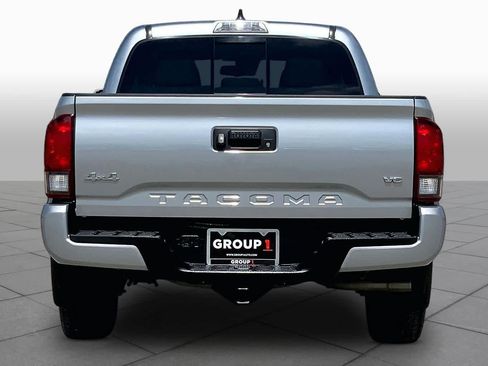 Used 2023 Toyota Tacoma SR5 w/ Technology Package AWD/4WD image 5