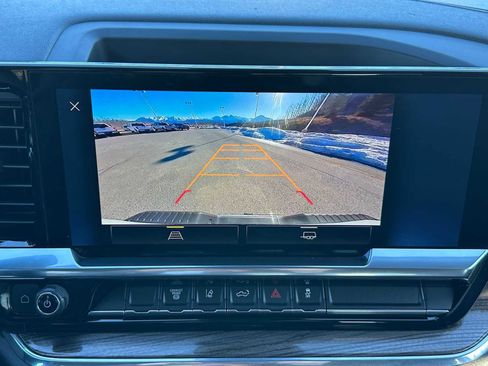 Used 2024 Chevrolet Silverado 3500 LT w/ Convenience Package image 28