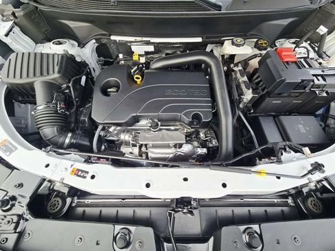 Used 2026 Chevrolet Equinox LT w/ LPO, Floor Liner Package image 13