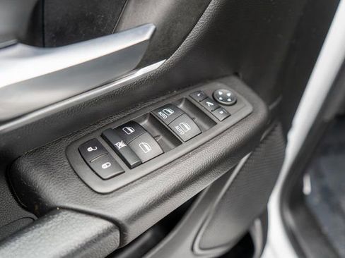 Used 2022 RAM 1500 Big Horn AWD/4WD image 19