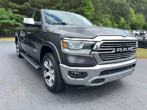 Used 2021 RAM 1500 Laramie AWD/4WD image 3