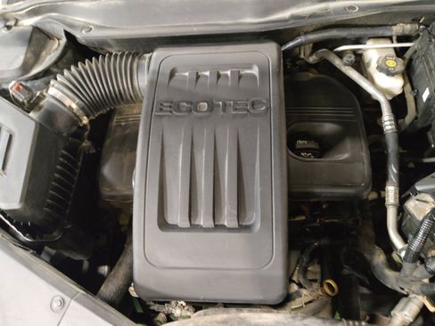 Used 2017 Chevrolet Equinox LT w/ Convenience Package image 30