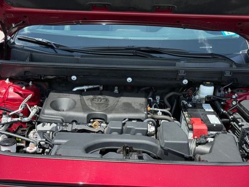 Certified 2024 Toyota RAV4 LE AWD/4WD image 32