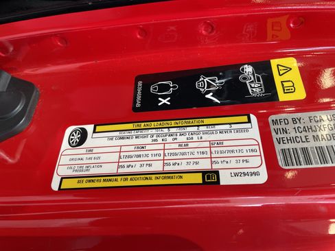 Used 2020 Jeep Wrangler Unlimited Rubicon AWD/4WD image 34
