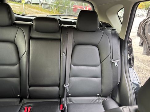 Used 2025 MAZDA CX-5 AWD 2.5 S w/ Select Package image 37