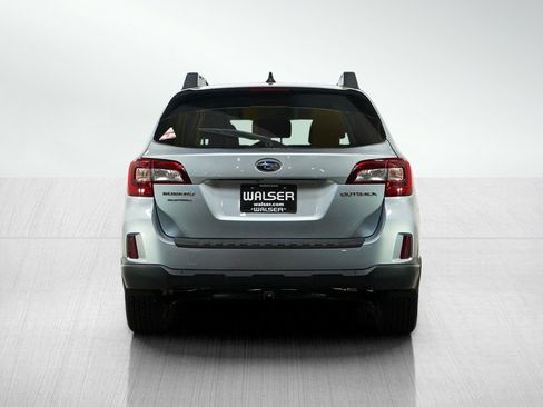Used 2016 Subaru Outback 2.5i Limited w/ Popular Package #4 AWD/4WD image 4