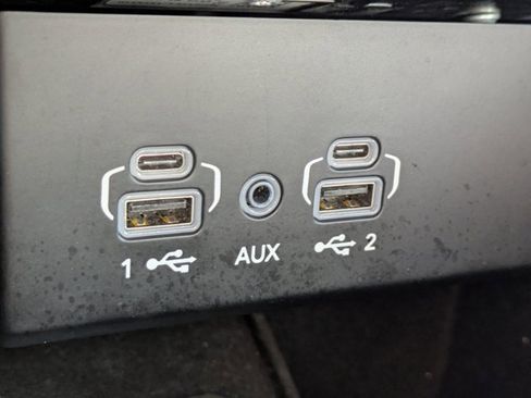 Used 2024 Jeep Wagoneer L Series III w/ Flexible Seating Group image 20