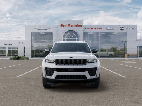 New 2026 Jeep Grand Cherokee Altitude AWD/4WD image 6