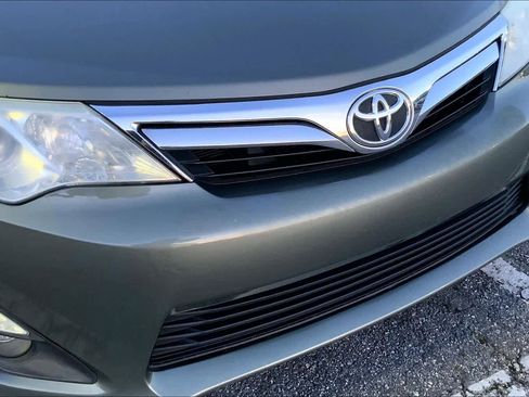 Used 2014 Toyota Camry LE image 29