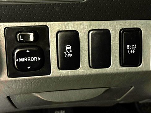 Used 2015 Toyota Tacoma 4x4 Double Cab image 7