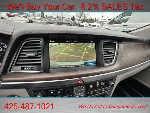 Used 2015 Hyundai Genesis 3.8 w/ Option Group 04 image 10