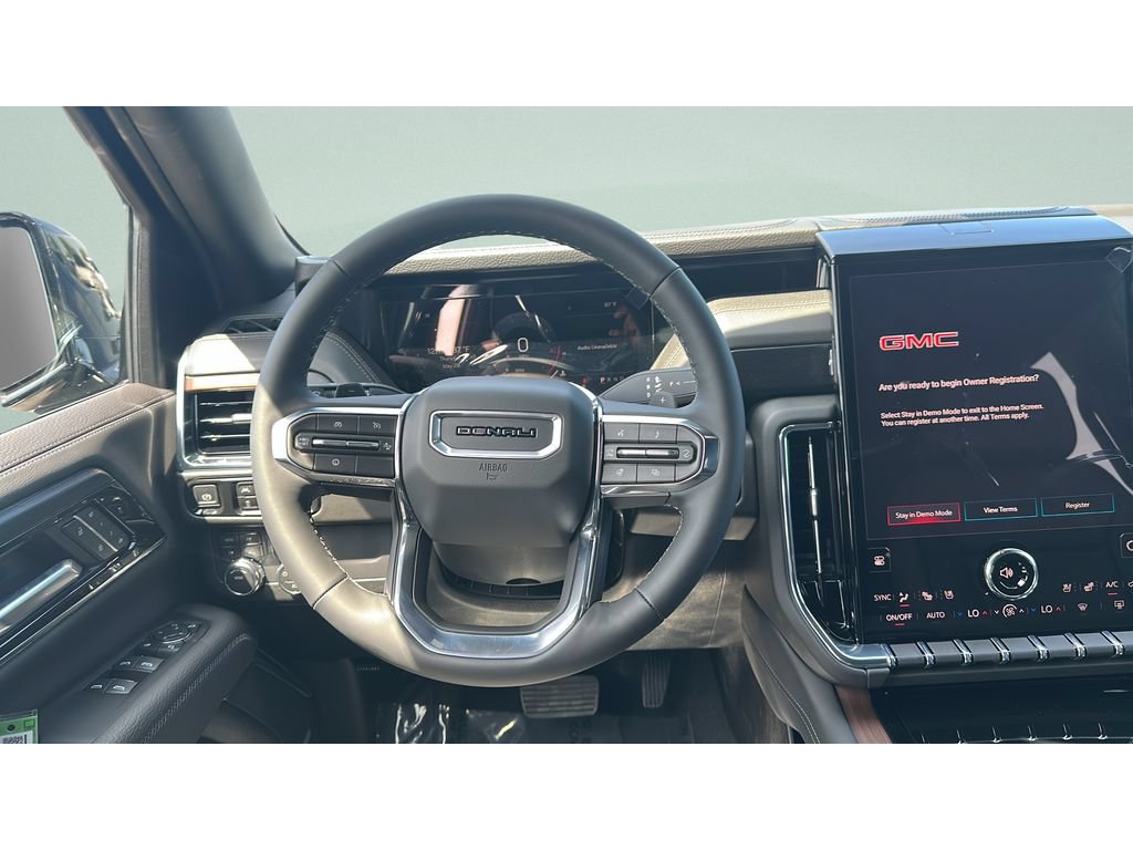 New 2026 GMC Yukon Denali w/ Sun & Power Step Package AWD/4WD image 18