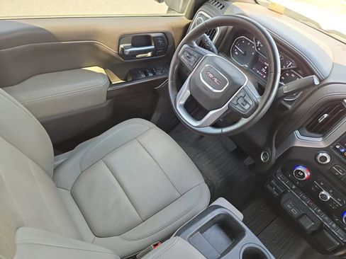Used 2022 GMC Sierra 2500 SLT AWD/4WD image 16