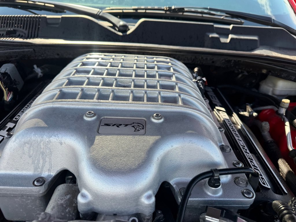 Used 2015 Dodge Challenger SRT Hellcat RWD image 17
