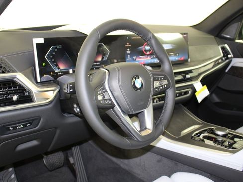 New 2026 BMW X5 xDrive40i image 4
